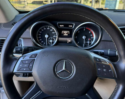 Сірий Мерседес ГЛ-Клас, об'ємом двигуна 2.99 л та пробігом 129 тис. км за 25700 $, фото 29 на Automoto.ua