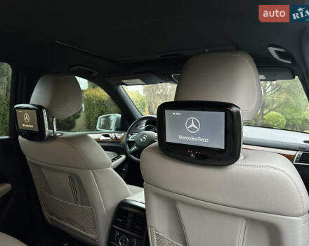 Серый Мерседес ГЛ-класс, объемом двигателя 3 л и пробегом 209 тыс. км за 26500 $, фото 45 на Automoto.ua