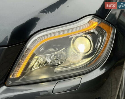 Серый Мерседес ГЛ-класс, объемом двигателя 3 л и пробегом 250 тыс. км за 24700 $, фото 21 на Automoto.ua