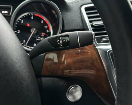 Серый Мерседес ГЛ-класс, объемом двигателя 3 л и пробегом 209 тыс. км за 26500 $, фото 64 на Automoto.ua