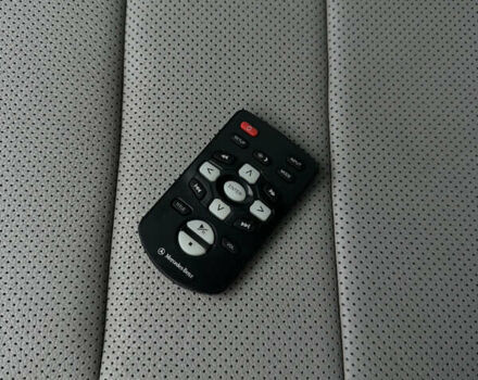 Серый Мерседес ГЛ-класс, объемом двигателя 3 л и пробегом 209 тыс. км за 26500 $, фото 77 на Automoto.ua