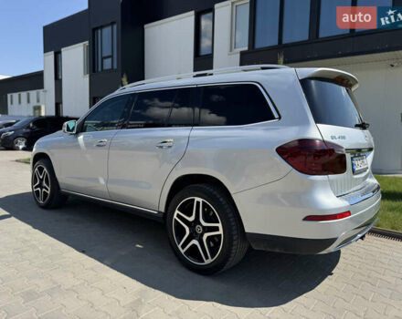 Серый Мерседес ГЛ-класс, объемом двигателя 3 л и пробегом 236 тыс. км за 18900 $, фото 16 на Automoto.ua