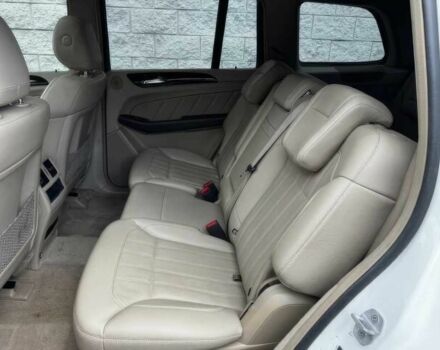 Сірий Мерседес ГЛ-Клас, об'ємом двигуна 3 л та пробігом 77 тис. км за 13500 $, фото 12 на Automoto.ua