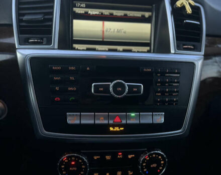 Сірий Мерседес ГЛ-Клас, об'ємом двигуна 2.99 л та пробігом 246 тис. км за 26900 $, фото 41 на Automoto.ua