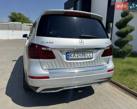 Серый Мерседес ГЛ-класс, объемом двигателя 3 л и пробегом 236 тыс. км за 18900 $, фото 19 на Automoto.ua