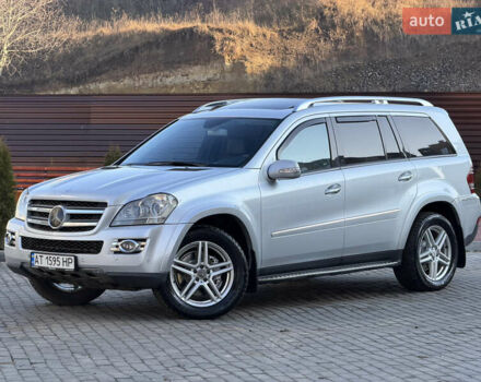 Серый Мерседес ГЛ-класс, объемом двигателя 5.46 л и пробегом 270 тыс. км за 11300 $, фото 1 на Automoto.ua