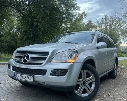 Сірий Мерседес ГЛ-Клас, об'ємом двигуна 4.66 л та пробігом 375 тис. км за 8900 $, фото 1 на Automoto.ua