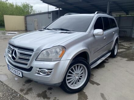 Мерседес ГЛ-Клас 2008 у Львові на Automoto.ua Сірий Мерседес ГЛ-Клас, об'ємом двигуна 5.5 л та пробігом 280 тис. км за 10999 $, фото 1 на Automoto.ua