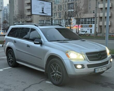 Сірий Мерседес ГЛ-Клас, об'ємом двигуна 3 л та пробігом 304 тис. км за 15000 $, фото 1 на Automoto.ua