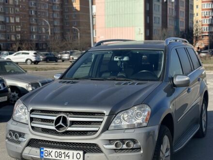 Сірий Мерседес ГЛ-Клас, об'ємом двигуна 3 л та пробігом 240 тис. км за 19000 $, фото 1 на Automoto.ua