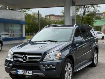 Мерседес ГЛ-класс 2011 в Днепре (Днепропетровске) на Automoto.ua Серый Мерседес ГЛ-класс, объемом двигателя 2.99 л и пробегом 252 тыс. км за 18299 $, фото 1 на Automoto.ua