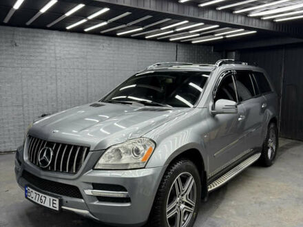 Серый Мерседес ГЛ-класс, объемом двигателя 2.99 л и пробегом 284 тыс. км за 16300 $, фото 1 на Automoto.ua