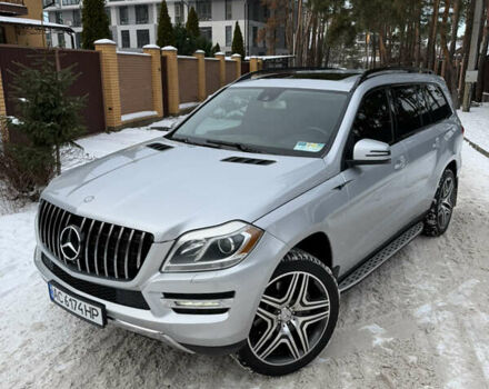 Серый Мерседес ГЛ-класс, объемом двигателя 4.7 л и пробегом 218 тыс. км за 22500 $, фото 1 на Automoto.ua