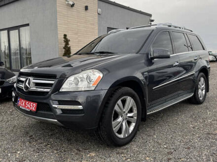 Серый Мерседес ГЛ-класс, объемом двигателя 3 л и пробегом 192 тыс. км за 17400 $, фото 1 на Automoto.ua