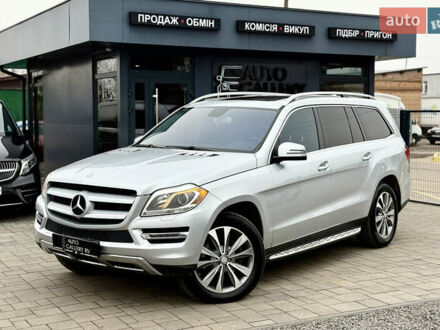 Серый Мерседес ГЛ-класс, объемом двигателя 3 л и пробегом 272 тыс. км за 21888 $, фото 1 на Automoto.ua