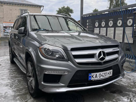 Серый Мерседес ГЛ-класс, объемом двигателя 3 л и пробегом 191 тыс. км за 25000 $, фото 1 на Automoto.ua