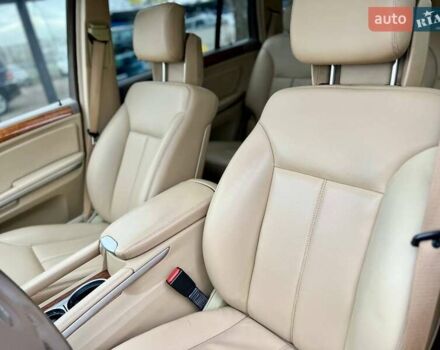 Синій Мерседес ГЛ-Клас, об'ємом двигуна 2.99 л та пробігом 440 тис. км за 10900 $, фото 29 на Automoto.ua