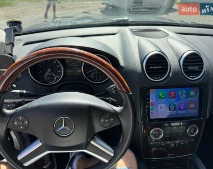 Синий Мерседес ГЛ-класс, объемом двигателя 4.66 л и пробегом 273 тыс. км за 13999 $, фото 19 на Automoto.ua