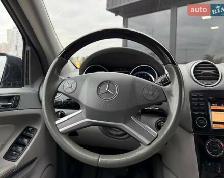 Синій Мерседес ГЛ-Клас, об'ємом двигуна 5.46 л та пробігом 192 тис. км за 14990 $, фото 16 на Automoto.ua