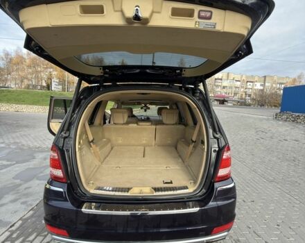 Синий Мерседес ГЛ-класс, объемом двигателя 3 л и пробегом 297 тыс. км за 25600 $, фото 19 на Automoto.ua