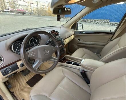 Синий Мерседес ГЛ-класс, объемом двигателя 3 л и пробегом 297 тыс. км за 25600 $, фото 11 на Automoto.ua