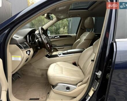 Синий Мерседес ГЛ-класс, объемом двигателя 3 л и пробегом 271 тыс. км за 21500 $, фото 31 на Automoto.ua