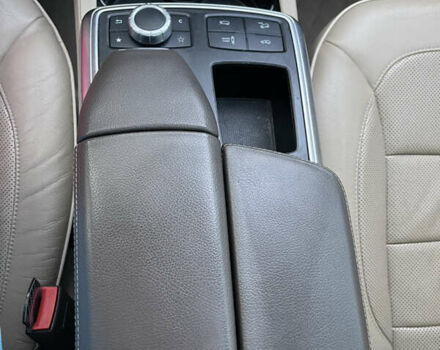 Синій Мерседес ГЛ-Клас, об'ємом двигуна 2.99 л та пробігом 265 тис. км за 23000 $, фото 29 на Automoto.ua