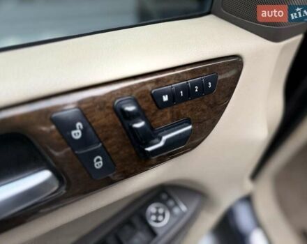 Синий Мерседес ГЛ-класс, объемом двигателя 3 л и пробегом 271 тыс. км за 21500 $, фото 28 на Automoto.ua