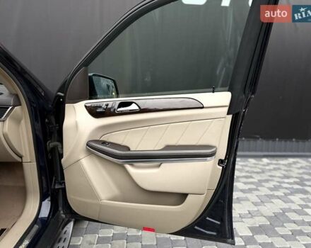 Синий Мерседес ГЛ-класс, объемом двигателя 3 л и пробегом 271 тыс. км за 21500 $, фото 53 на Automoto.ua