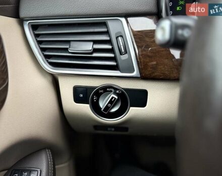 Синий Мерседес ГЛ-класс, объемом двигателя 3 л и пробегом 271 тыс. км за 21500 $, фото 44 на Automoto.ua