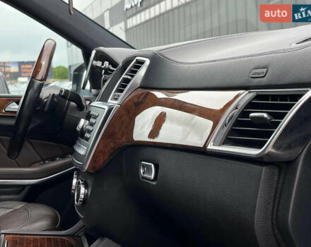 Синій Мерседес ГЛ-Клас, об'ємом двигуна 3 л та пробігом 250 тис. км за 24900 $, фото 29 на Automoto.ua