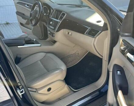 Синій Мерседес ГЛ-Клас, об'ємом двигуна 3 л та пробігом 270 тис. км за 15000 $, фото 2 на Automoto.ua