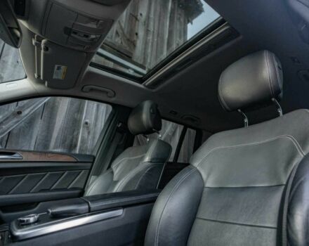 Синий Мерседес ГЛ-класс, объемом двигателя 3 л и пробегом 76 тыс. км за 3000 $, фото 8 на Automoto.ua