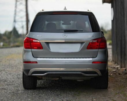 Синий Мерседес ГЛ-класс, объемом двигателя 3 л и пробегом 76 тыс. км за 3000 $, фото 5 на Automoto.ua