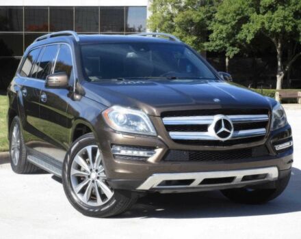 Синий Мерседес ГЛ-класс, объемом двигателя 3 л и пробегом 70 тыс. км за 3000 $, фото 1 на Automoto.ua