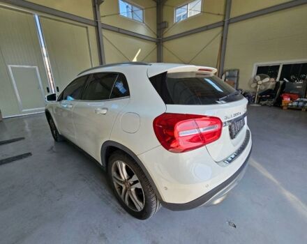 Белый Мерседес ГЛA 200, объемом двигателя 2.2 л и пробегом 127 тыс. км за 16300 $, фото 4 на Automoto.ua