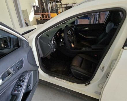 Белый Мерседес ГЛA 200, объемом двигателя 2.2 л и пробегом 127 тыс. км за 16300 $, фото 11 на Automoto.ua