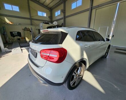 Белый Мерседес ГЛA 200, объемом двигателя 2.2 л и пробегом 127 тыс. км за 16300 $, фото 6 на Automoto.ua