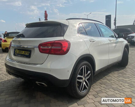Белый Мерседес GLA 220, объемом двигателя 2.1 л и пробегом 220 тыс. км за 24900 $, фото 6 на Automoto.ua