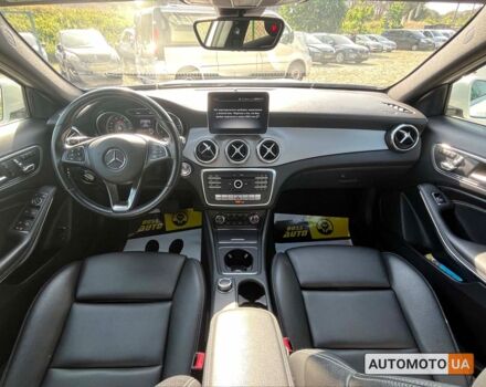 Белый Мерседес GLA 250, объемом двигателя 2 л и пробегом 69 тыс. км за 25700 $, фото 16 на Automoto.ua