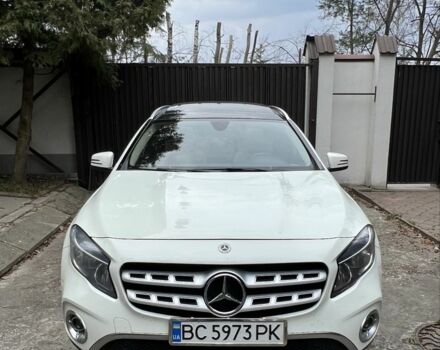 Білий Мерседес ГЛА-Клас, об'ємом двигуна 2 л та пробігом 109 тис. км за 24900 $, фото 1 на Automoto.ua