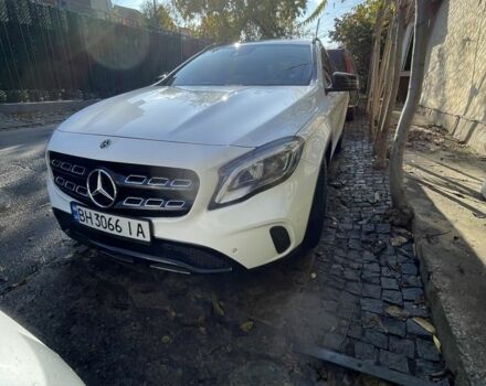 Білий Мерседес ГЛА-Клас, об'ємом двигуна 1.6 л та пробігом 1000 тис. км за 25000 $, фото 1 на Automoto.ua