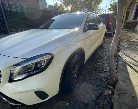 Білий Мерседес ГЛА-Клас, об'ємом двигуна 1.6 л та пробігом 1000 тис. км за 25000 $, фото 3 на Automoto.ua