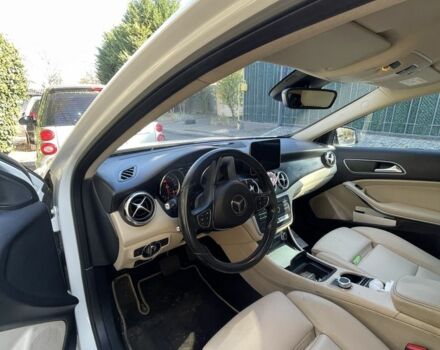 Білий Мерседес ГЛА-Клас, об'ємом двигуна 1.6 л та пробігом 1000 тис. км за 25000 $, фото 6 на Automoto.ua