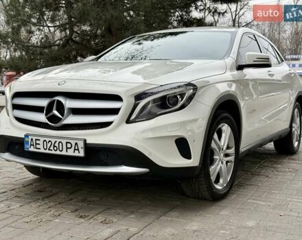 Білий Мерседес ГЛА-Клас, об'ємом двигуна 1.99 л та пробігом 90 тис. км за 16700 $, фото 3 на Automoto.ua