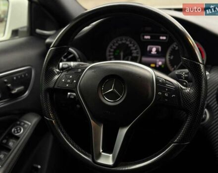 Белый Мерседес ГЛА-Класс, объемом двигателя 2.14 л и пробегом 215 тыс. км за 18500 $, фото 32 на Automoto.ua