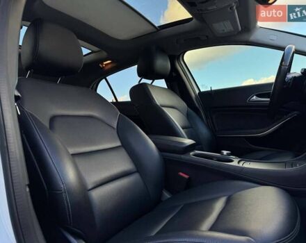 Білий Мерседес ГЛА-Клас, об'ємом двигуна 1.99 л та пробігом 149 тис. км за 18000 $, фото 79 на Automoto.ua