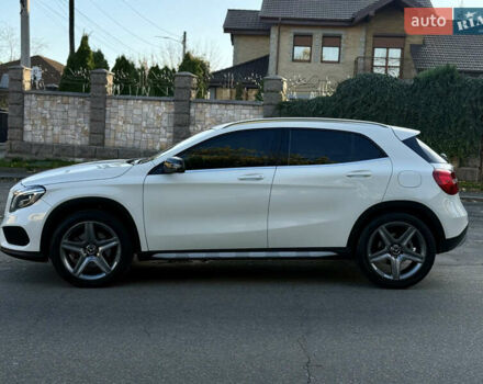 Мерседес ГЛА-Клас 2015 у Києві на Automoto.ua Білий Мерседес ГЛА-Клас, об'ємом двигуна 1.99 л та пробігом 149 тис. км за 15499 $, фото 2 на Automoto.ua