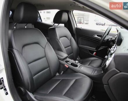 Білий Мерседес ГЛА-Клас, об'ємом двигуна 1.99 л та пробігом 102 тис. км за 19500 $, фото 9 на Automoto.ua