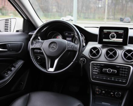 Білий Мерседес ГЛА-Клас, об'ємом двигуна 2 л та пробігом 102 тис. км за 19500 $, фото 10 на Automoto.ua